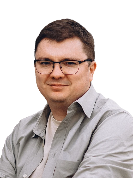 Portrait of Oleksii Piskunov, Vice President of Marketing at Helpware